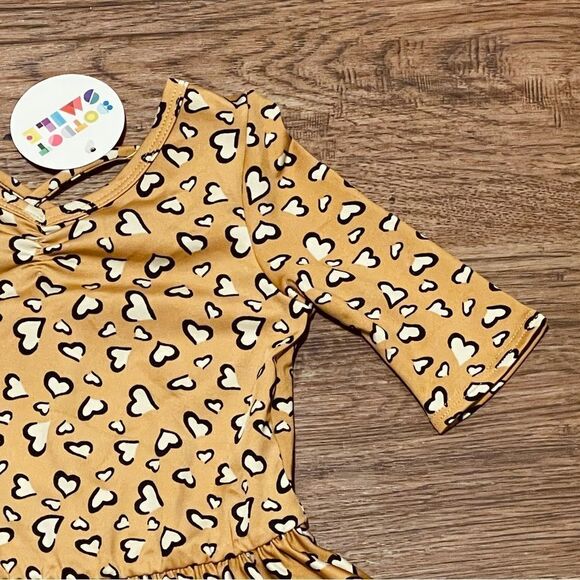 NWT Dot Dot Smile Ballerina Twirl Heart Dress Gold White Black Size 2T - Picture 4 of 11